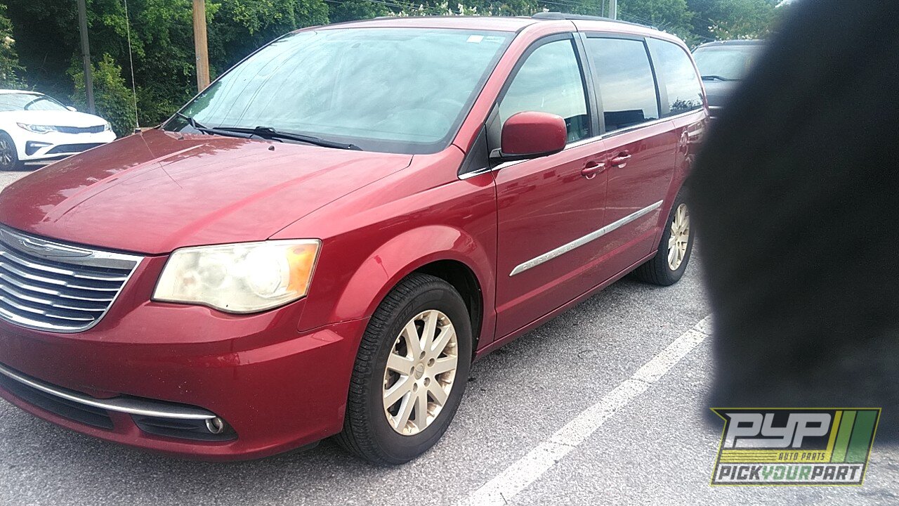 Photo of 2014 Chrysler Town & Country