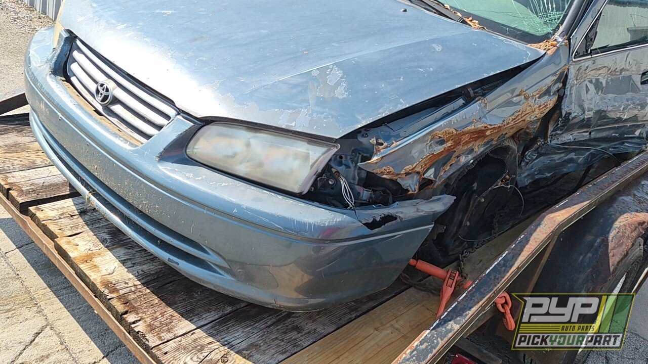 Photo of 2000 Toyota Camry