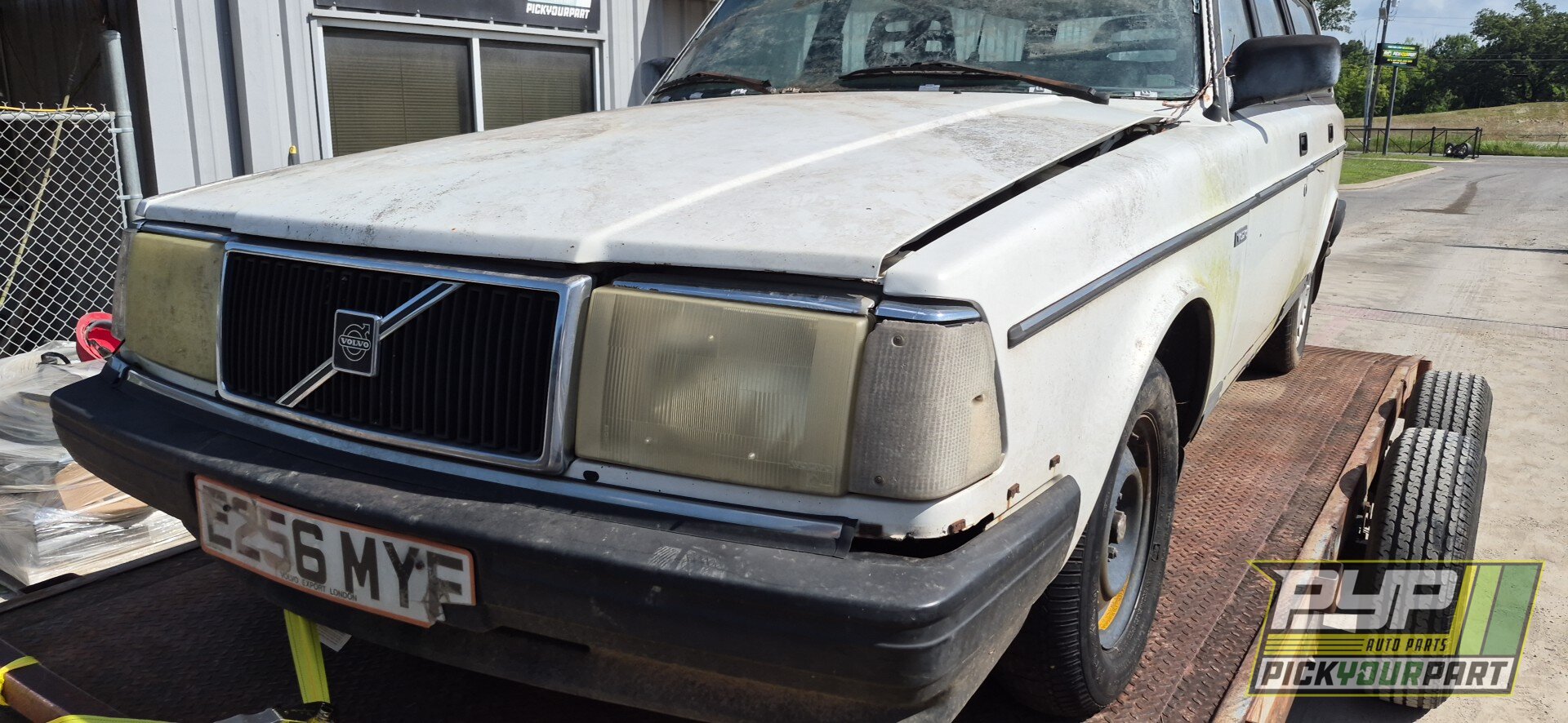 Photo of 1988 Volvo 244