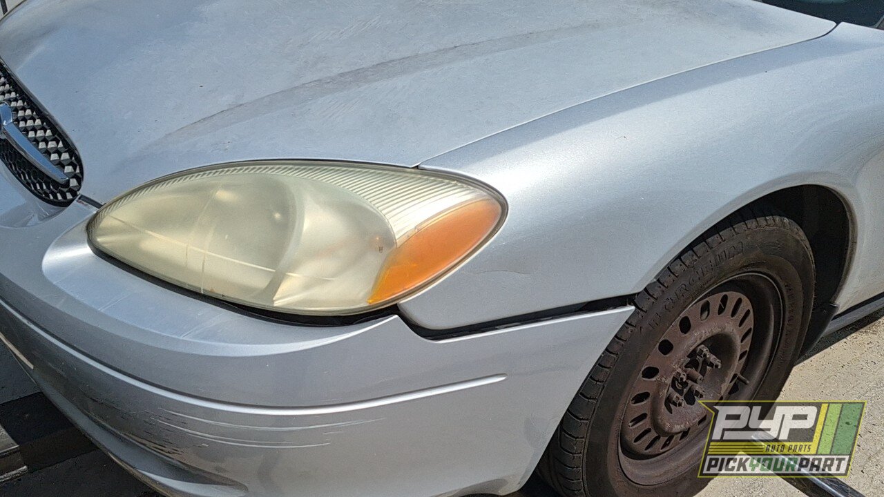 Photo of 2005 Ford Taurus