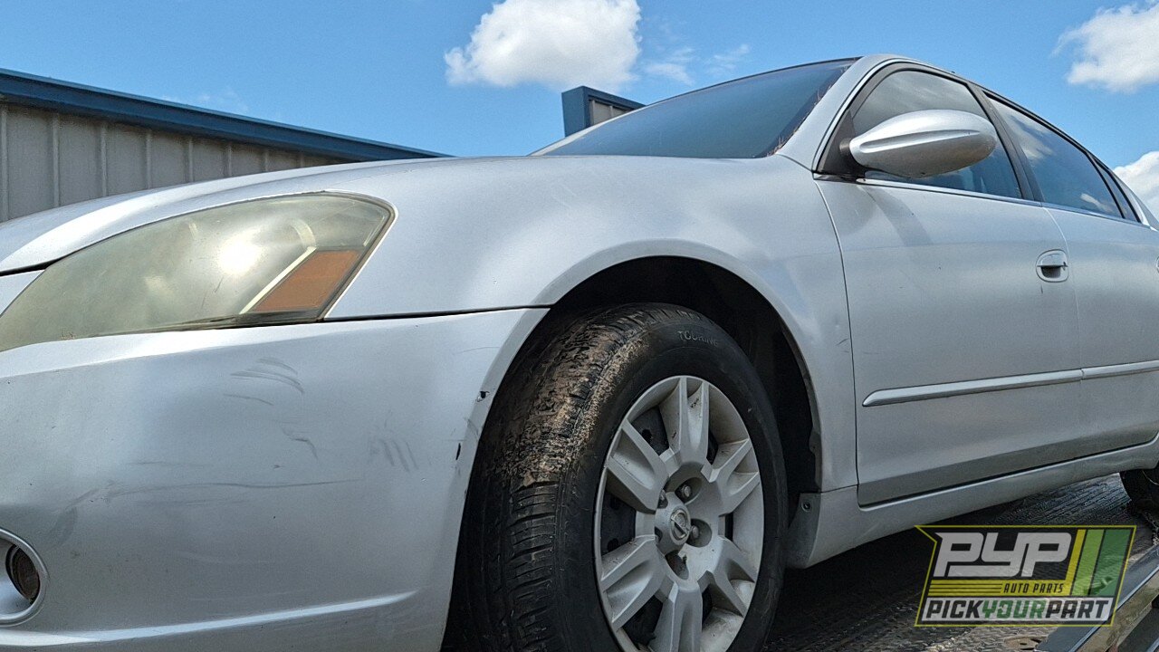 Photo of 2005 Nissan Altima