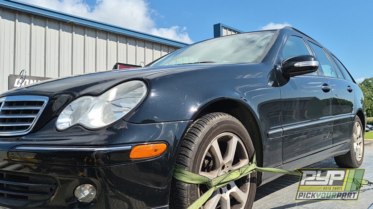 Photo of 2005 Mercedes-Benz C240