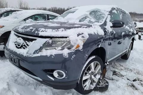 Photo of 2013 Nissan Pathfinder