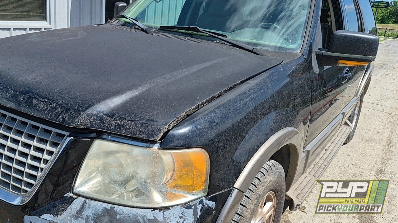Photo of 2004 Ford Expedition