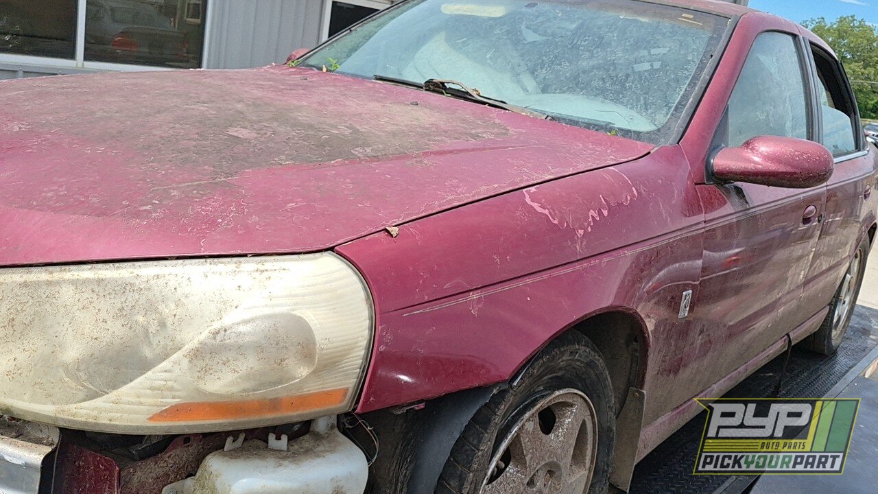 Photo of 2004 Saturn L300