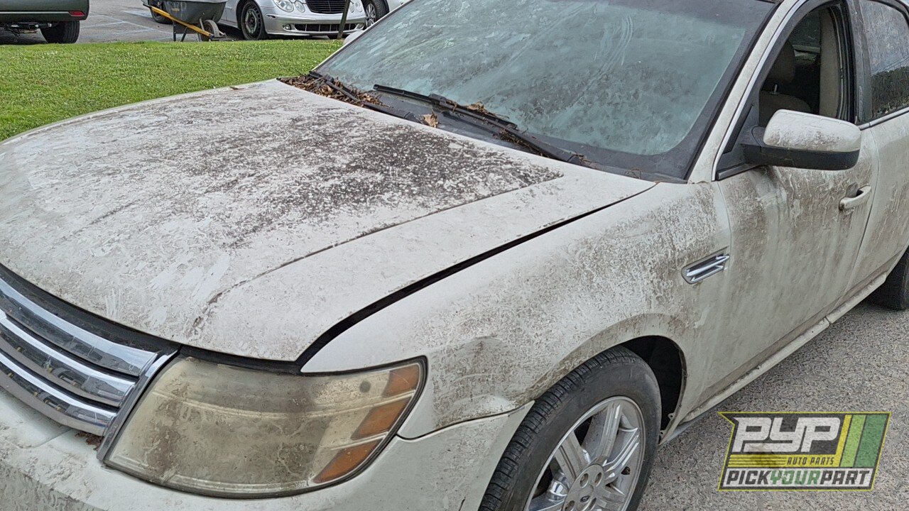 Photo of 2008 Ford Taurus