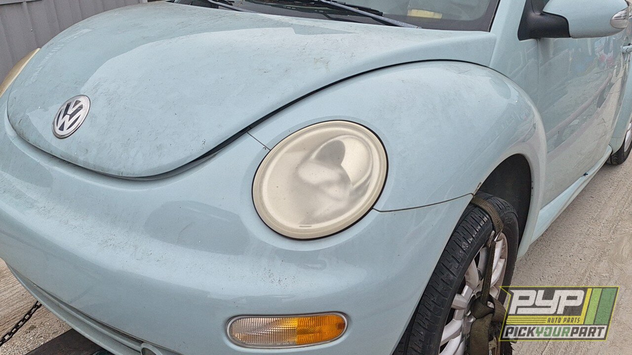 Photo of 2004 Volkswagen Beetle