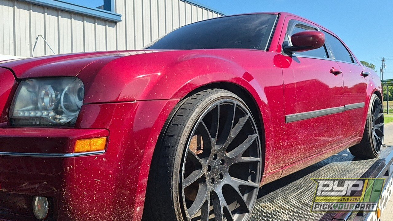 Photo of 2005 Chrysler 300