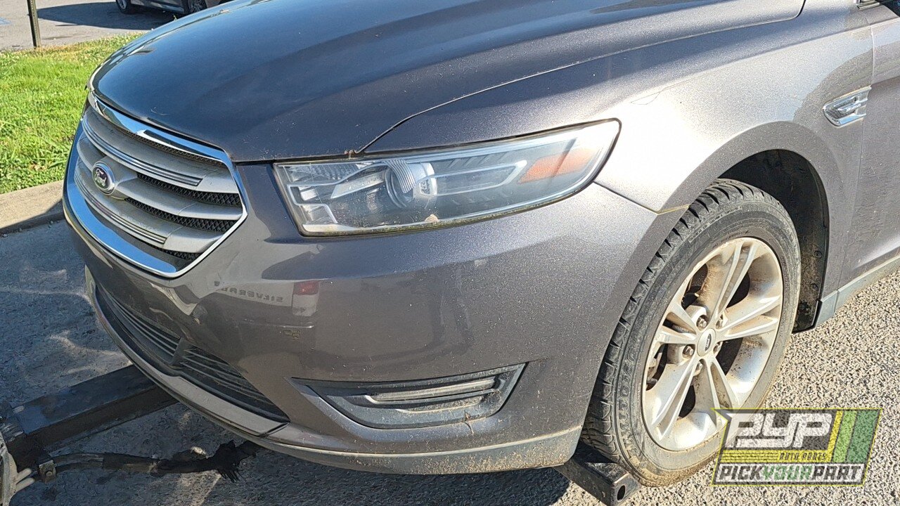 Photo of 2013 Ford Taurus