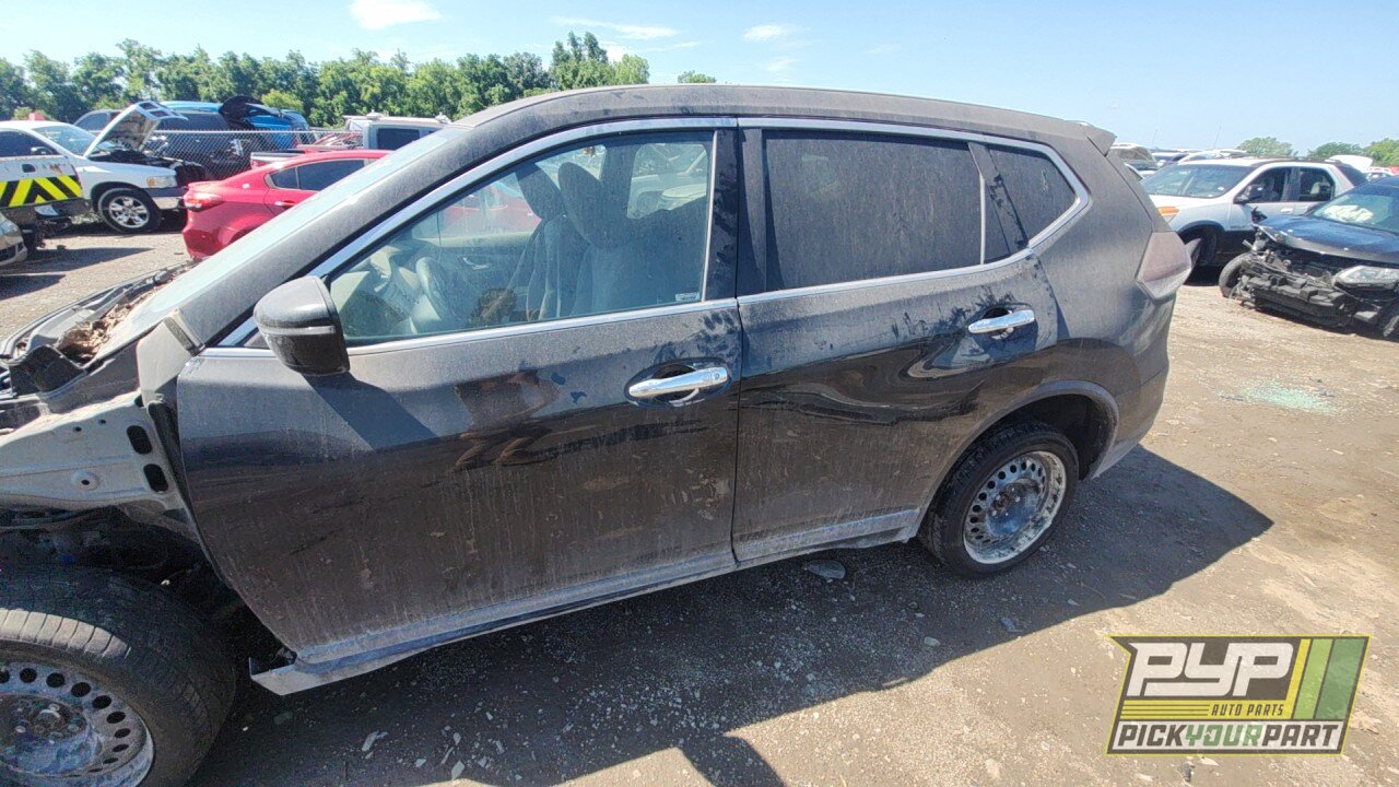Photo of 2015 Nissan Rogue