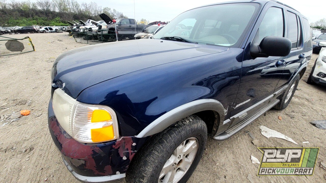 Photo of 2004 Ford Explorer