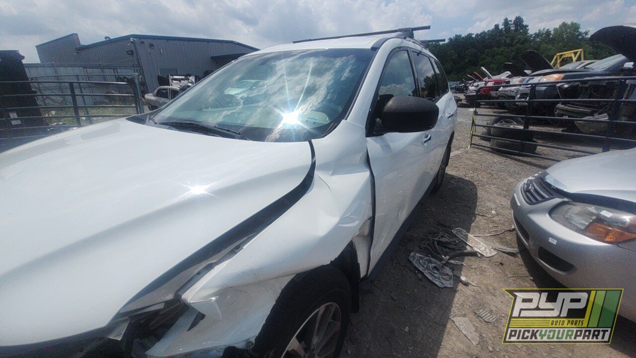 Photo of 2015 Nissan Pathfinder