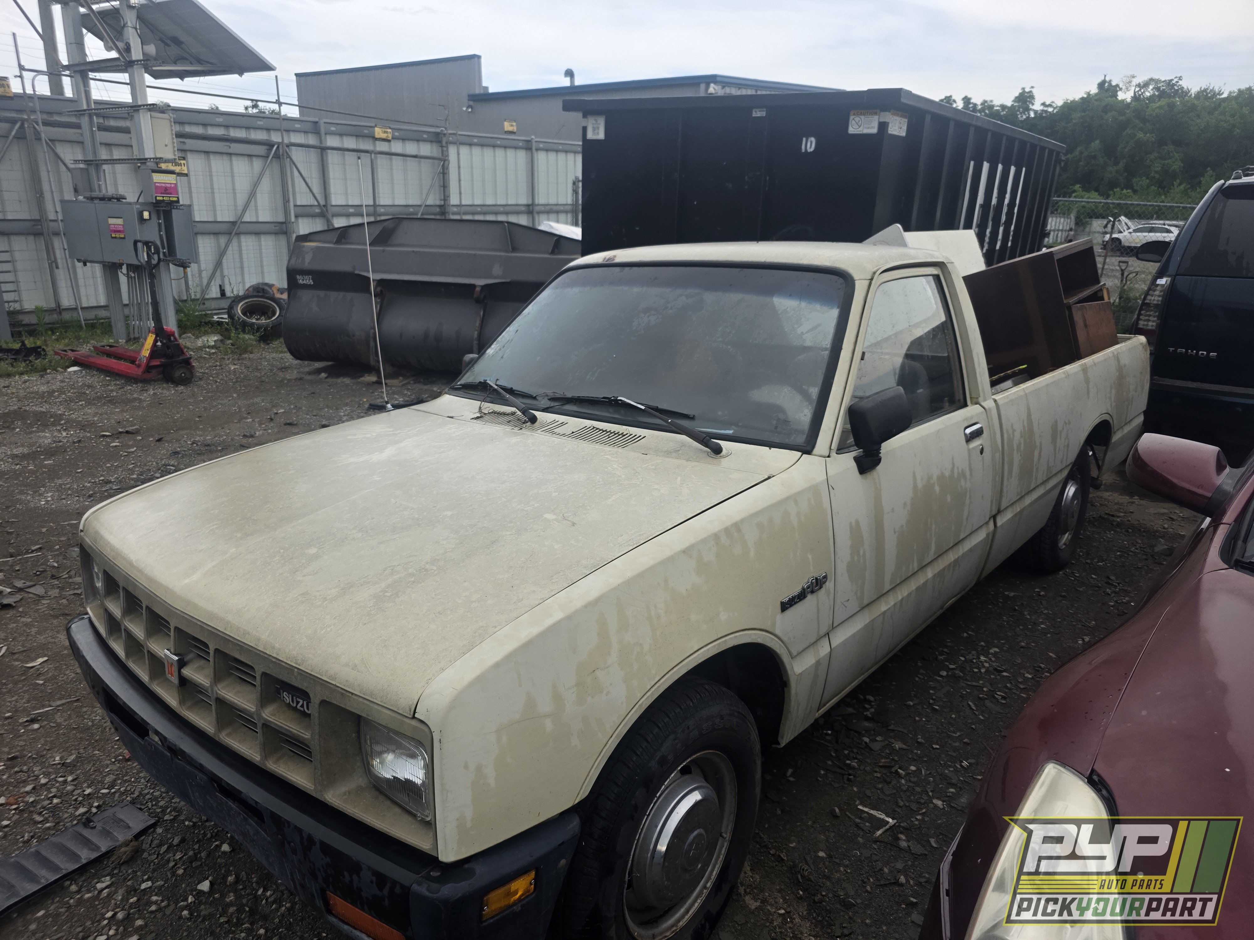 Photo of 1986 Isuzu Pickup
