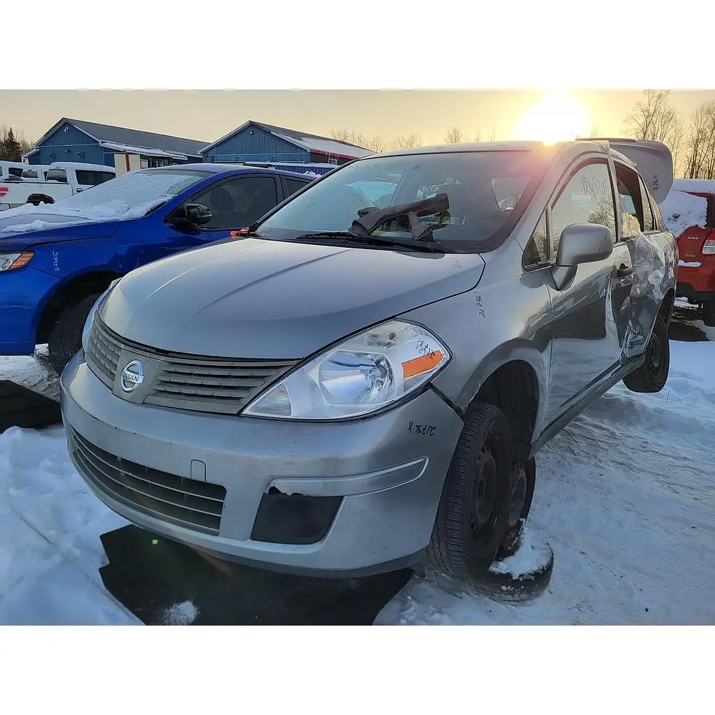 Photo of 2011 Nissan Versa
