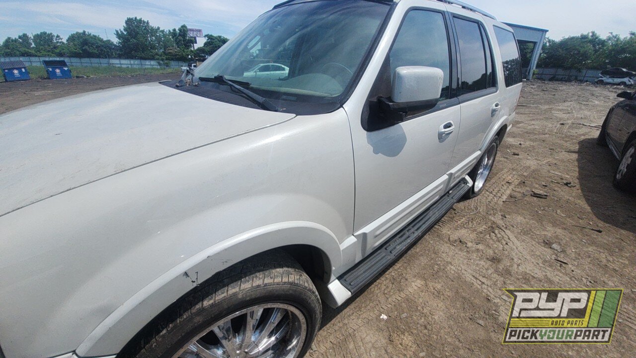 Photo of 2005 Ford Expedition
