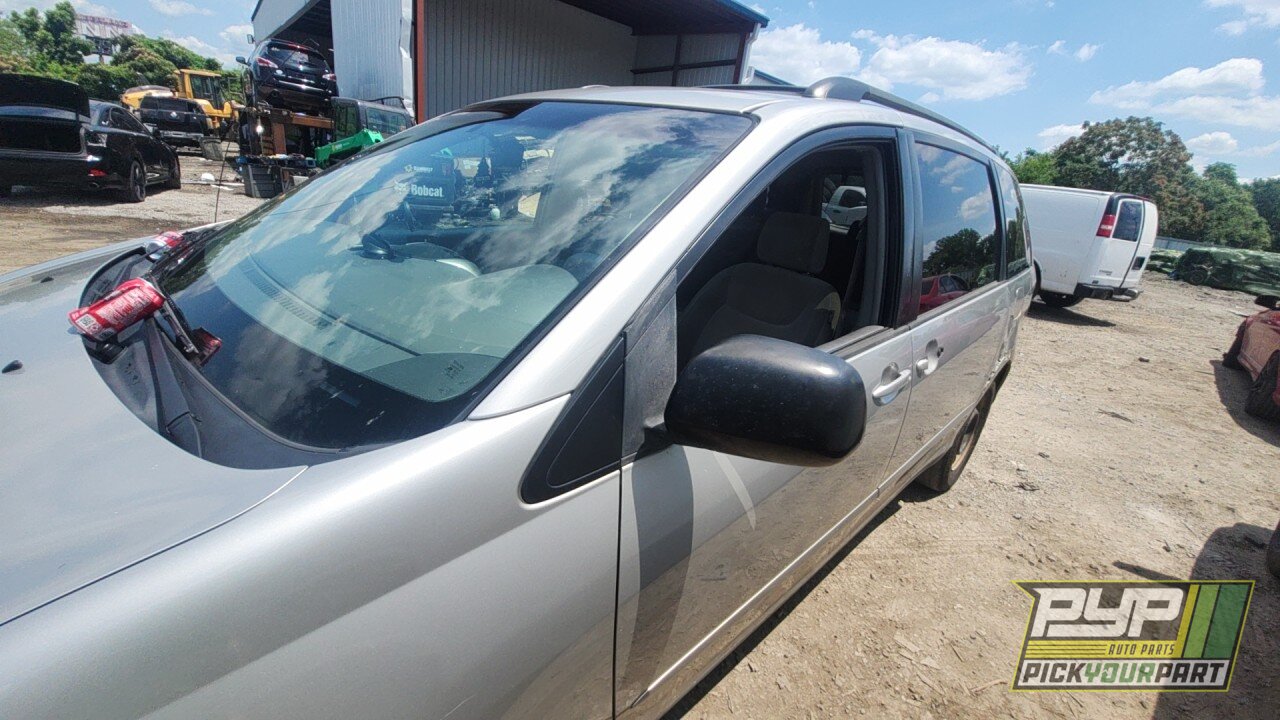 Photo of 2006 Toyota Sienna