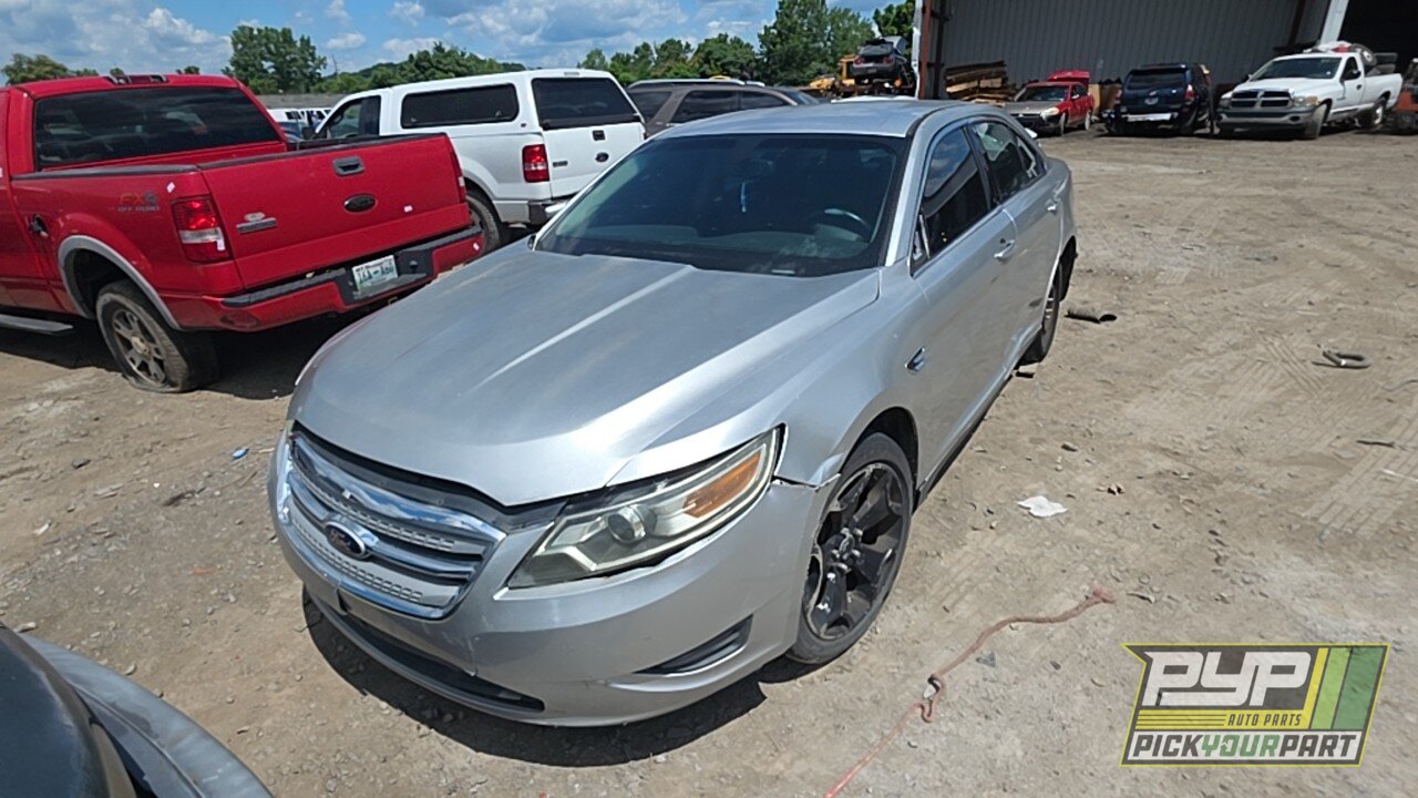 Photo of 2011 Ford Taurus