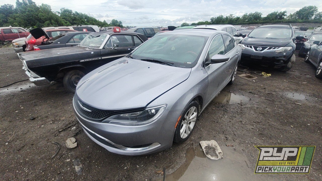 Photo of 2015 Chrysler 200