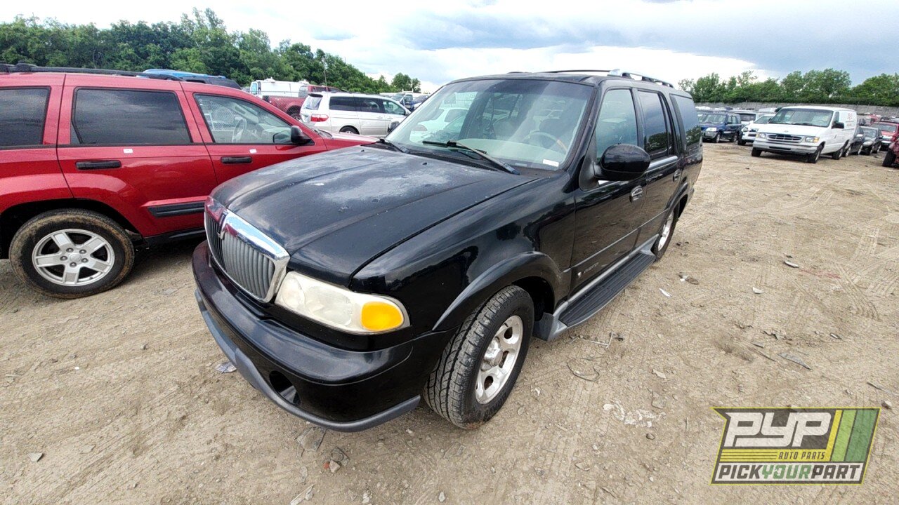 Photo of 2000 Lincoln Navigator