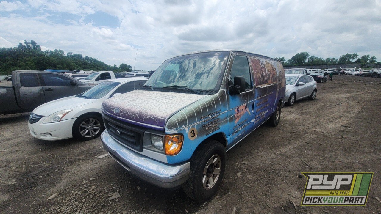 Photo of 2005 Ford E-150