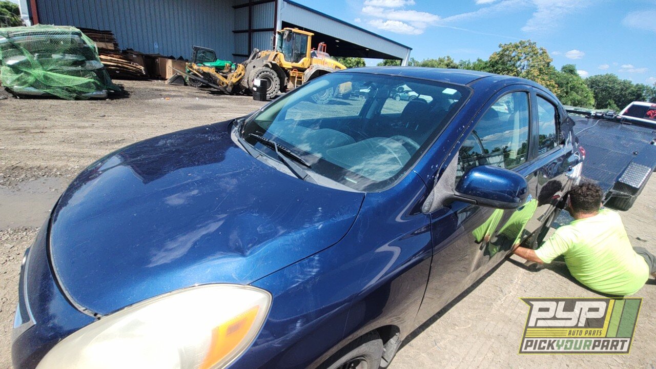 Photo of 2012 Nissan Versa