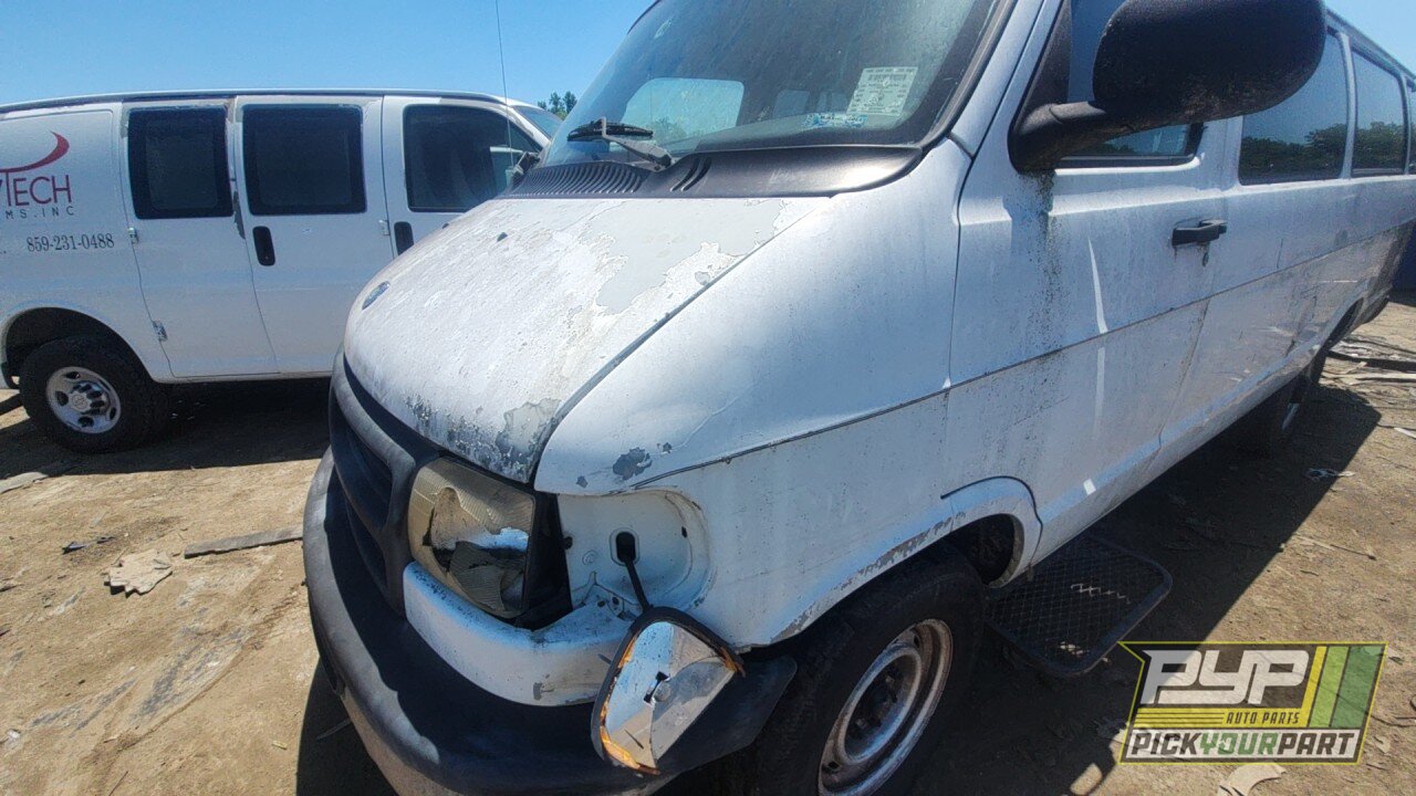 Photo of 2002 Dodge Ram 3500 Van