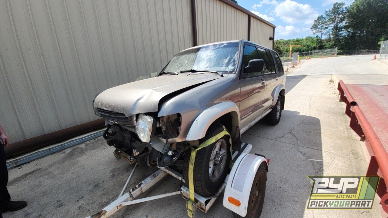 Photo of 2002 Isuzu Trooper