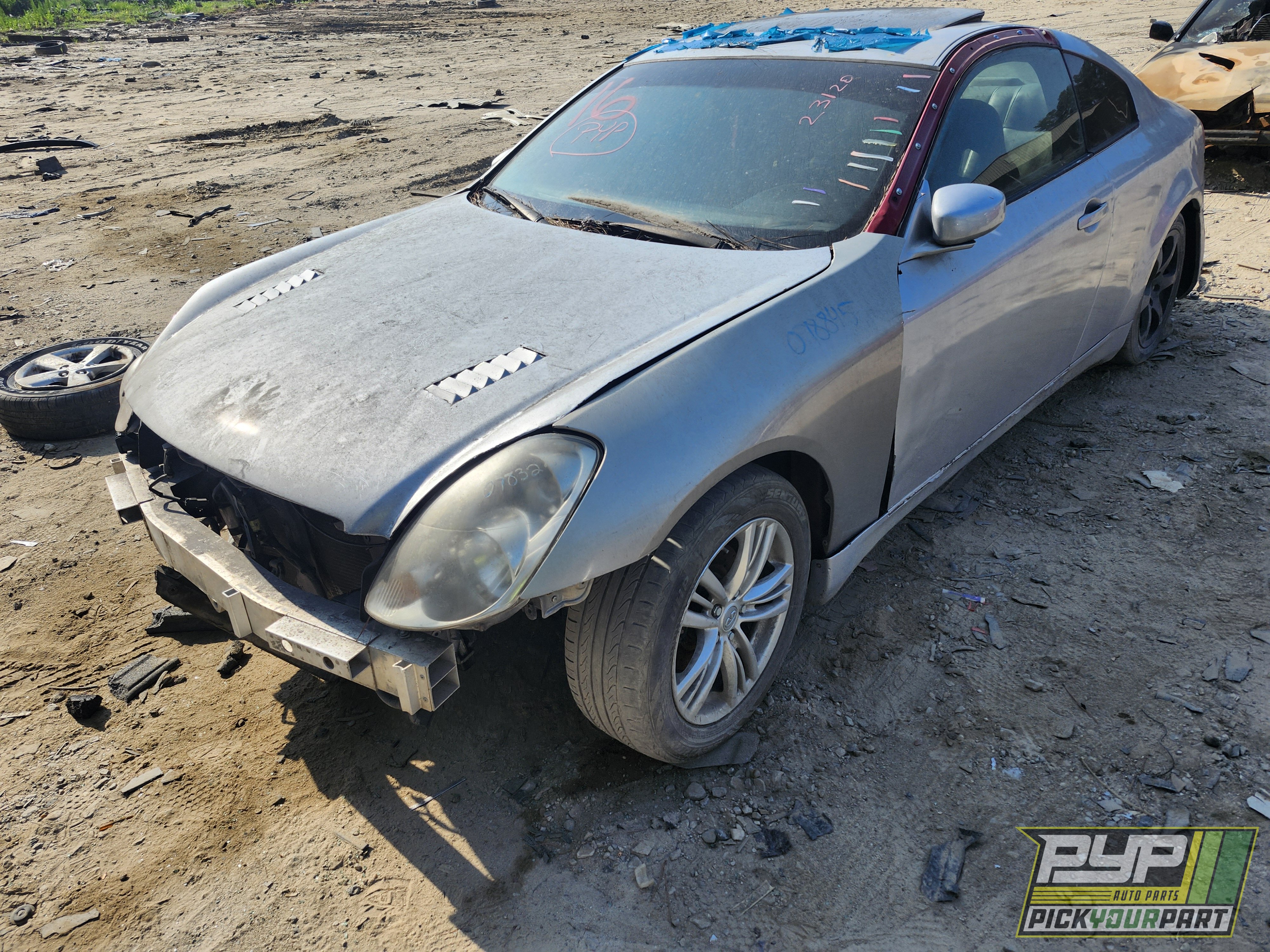 Photo of 2004 Infiniti G35
