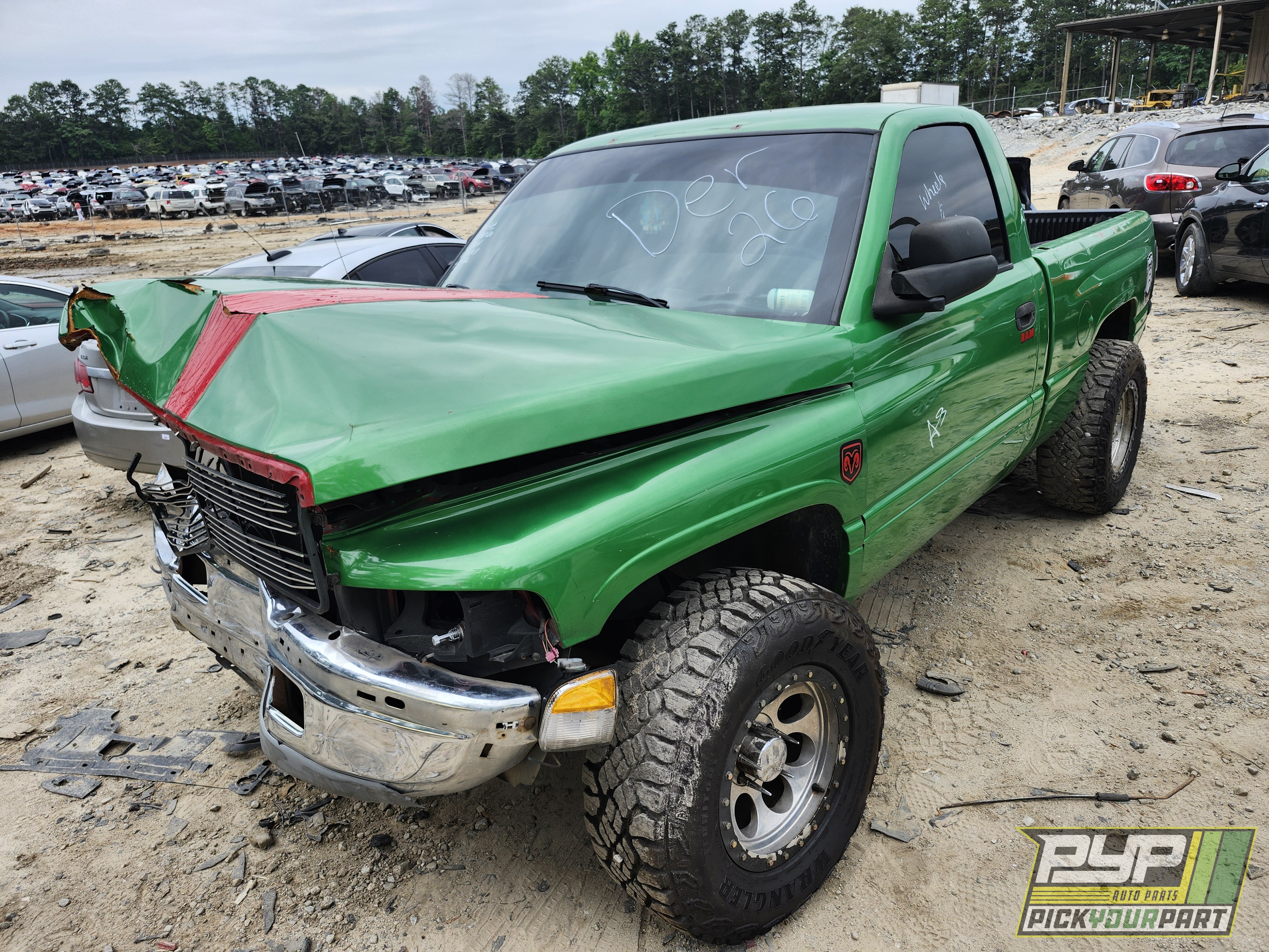 Photo of 2001 Dodge Ram 1500