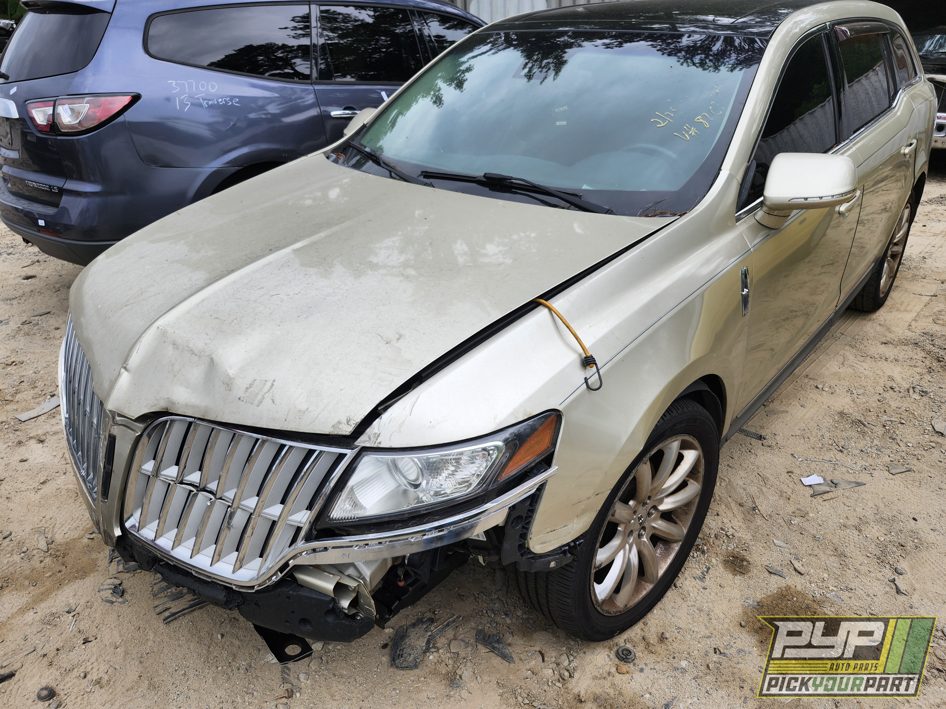 Photo of 2010 Lincoln Mkt