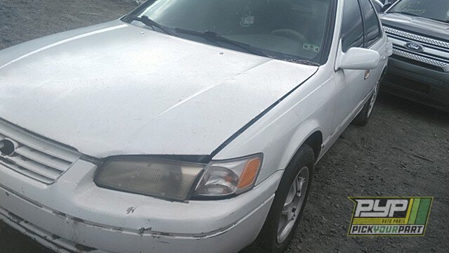 Photo of 1997 Toyota Camry