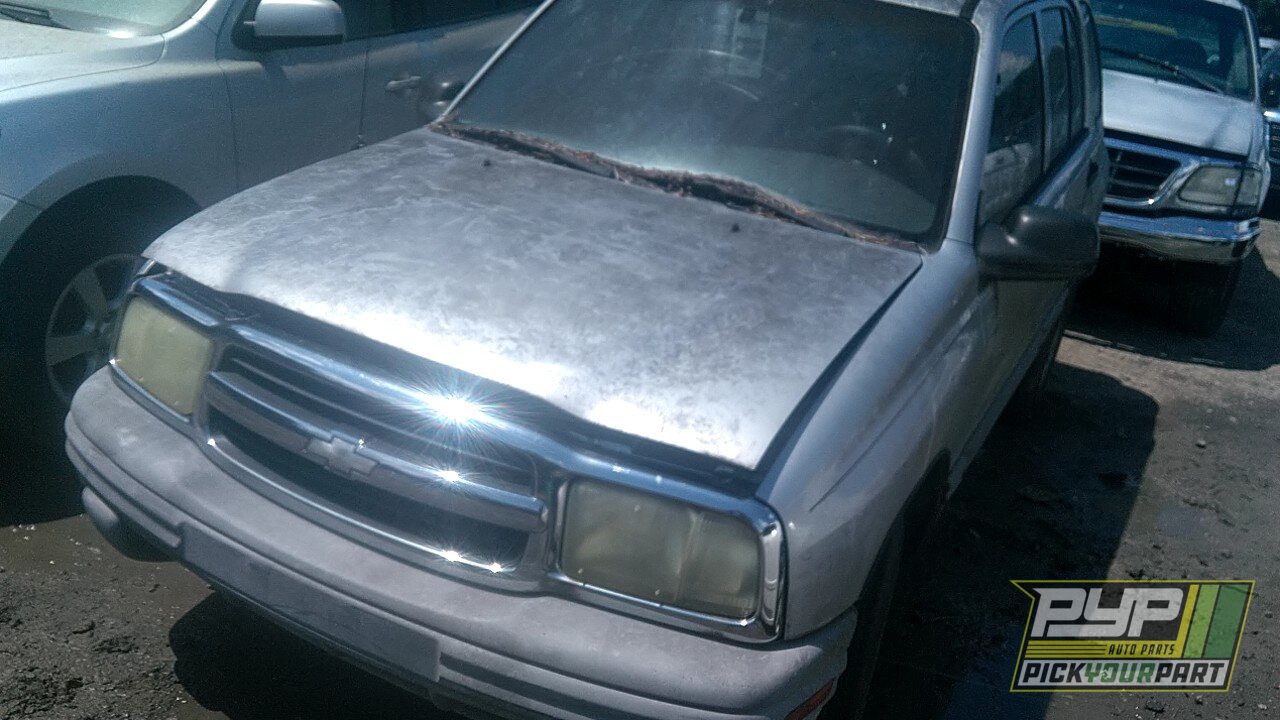 Photo of 2003 Chevrolet Tracker