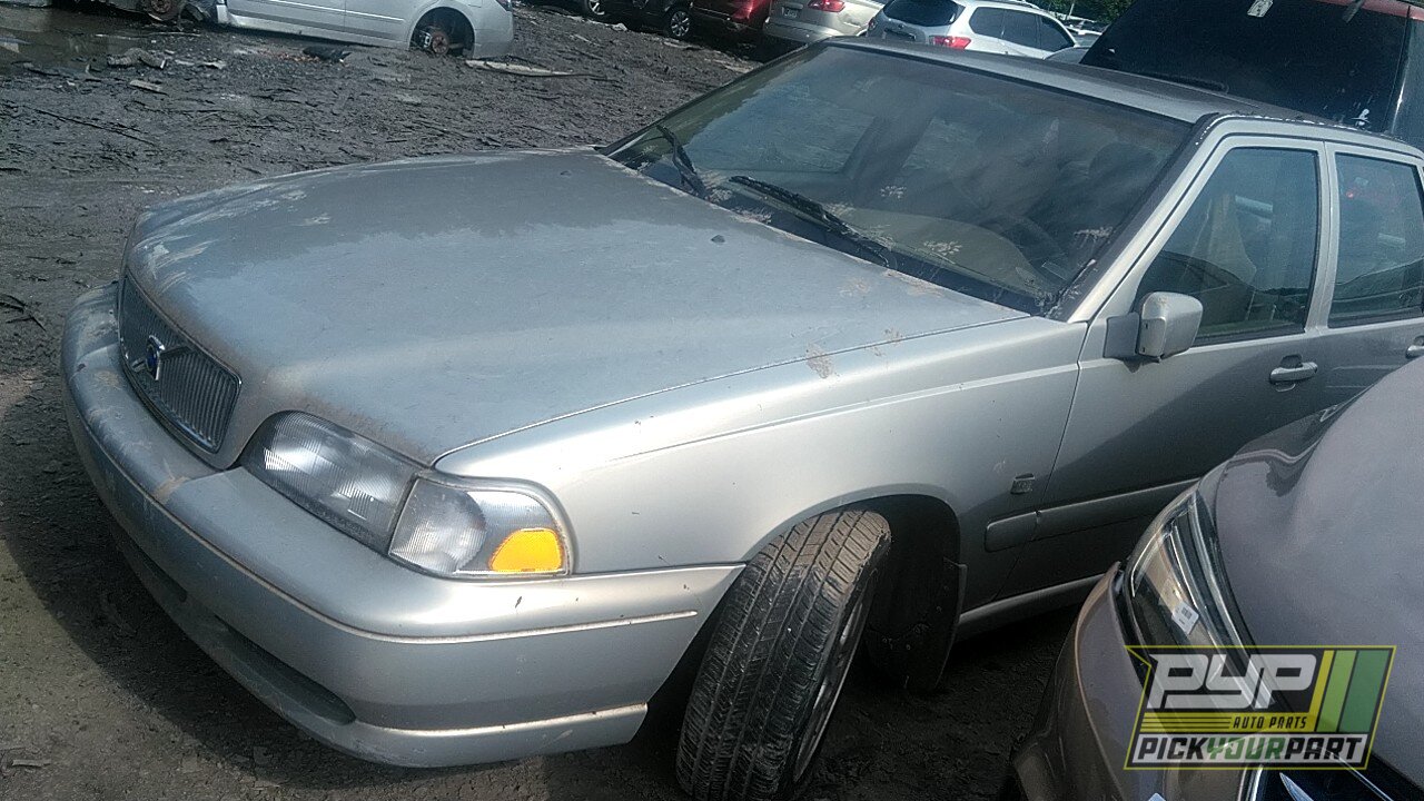 Photo of 2000 Volvo S70