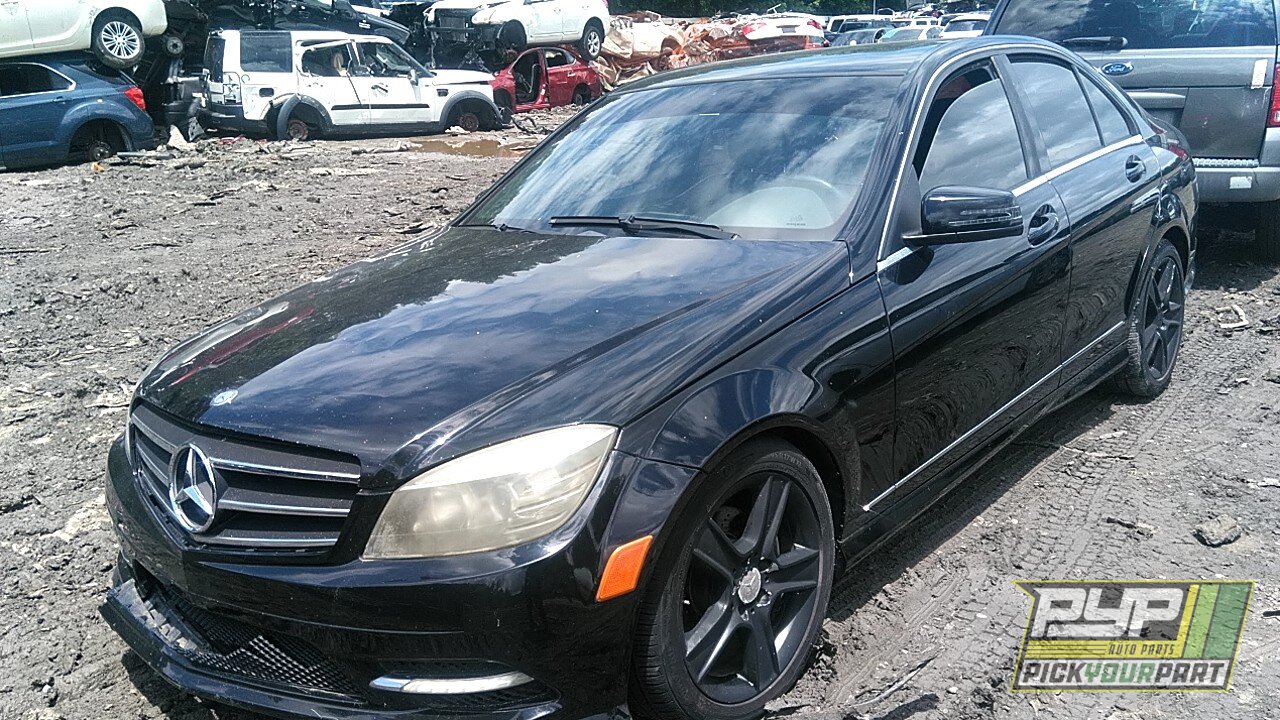 Photo of 2011 Mercedes-Benz C300
