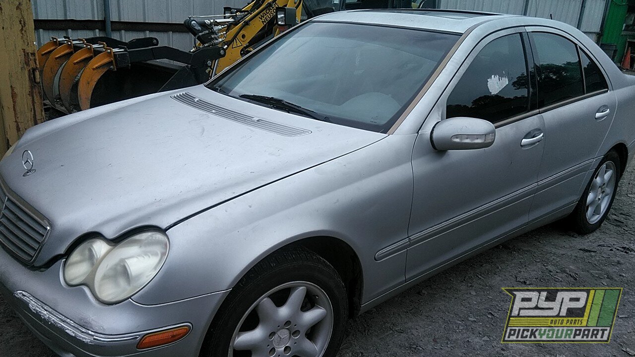 Photo of 2001 Mercedes-Benz C320