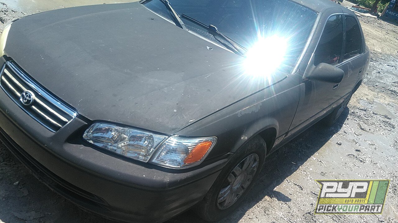 Photo of 2000 Toyota Camry