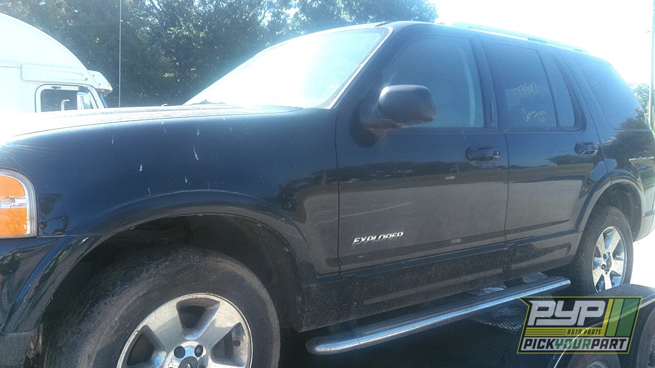 Photo of 2004 Ford Explorer