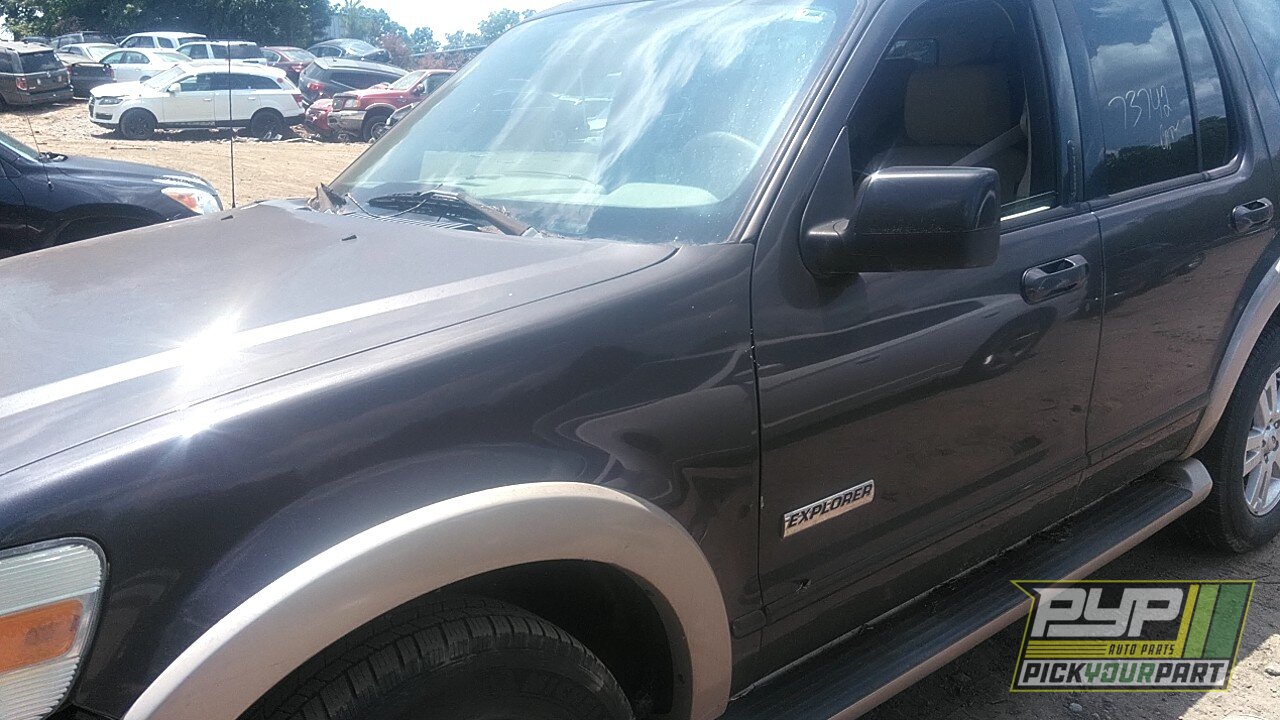 Photo of 2006 Ford Explorer
