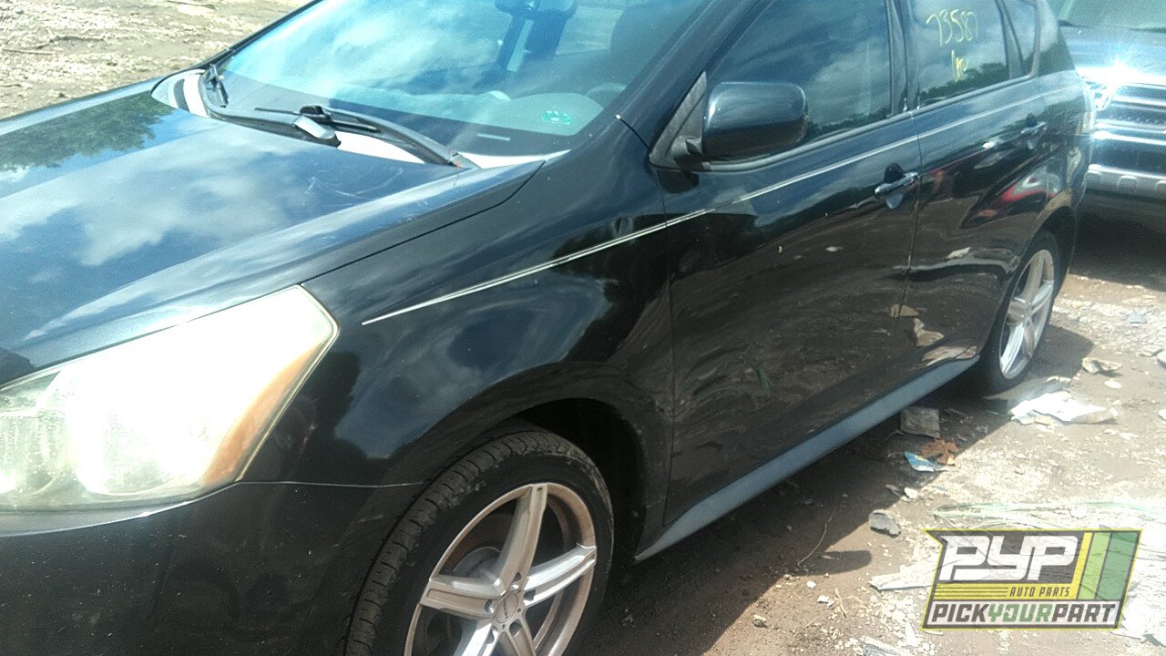 Photo of 2009 Pontiac Vibe
