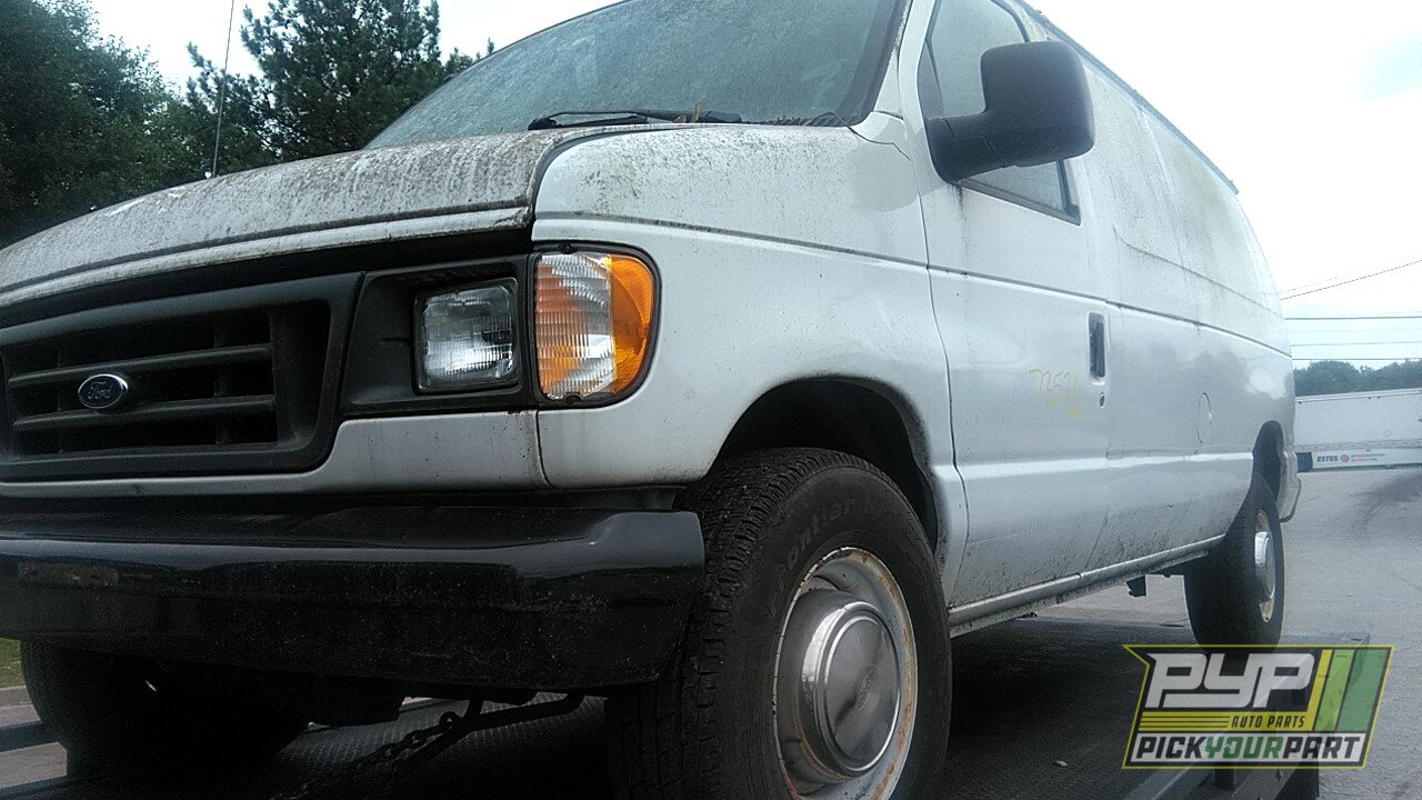 Photo of 2004 Ford E-250