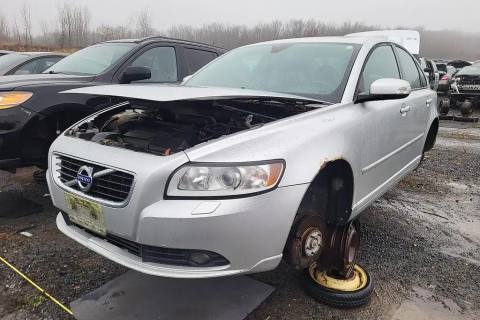 Photo of 2011 Volvo S40