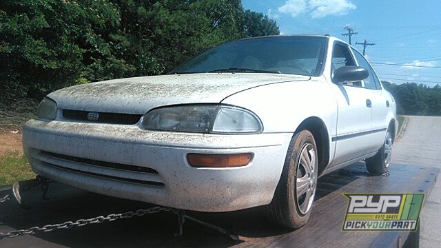 Photo of 1995 Geo Prizm