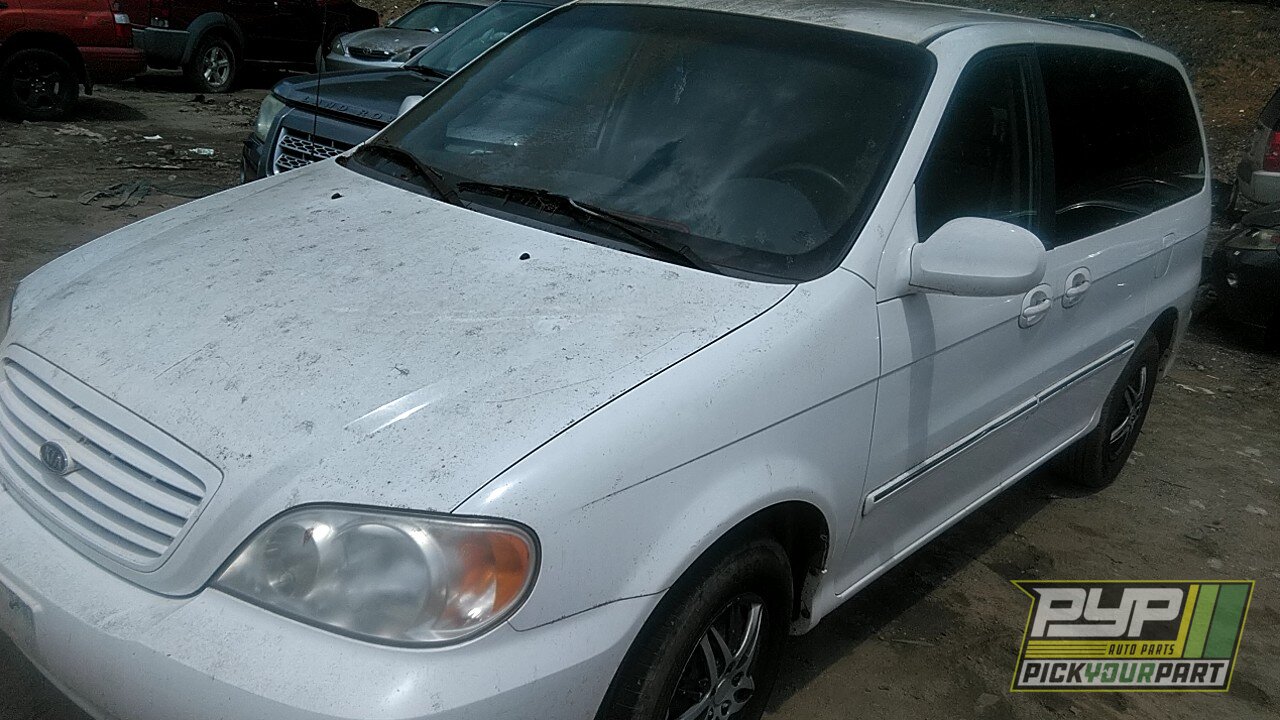 Photo of 2003 Kia Sedona