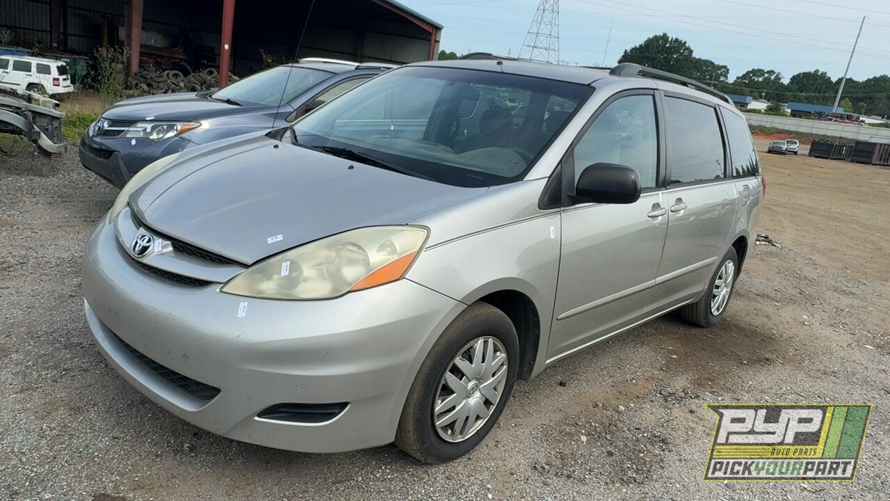 Photo of 2006 Toyota Sienna