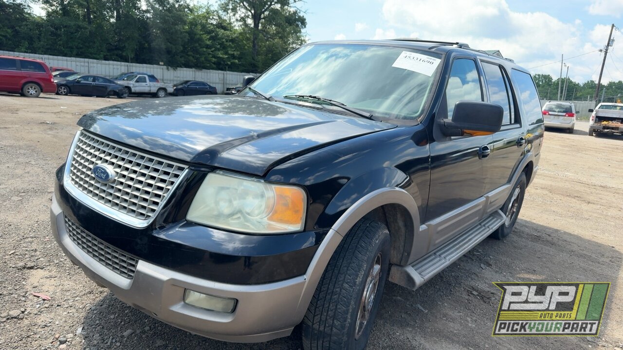 Photo of 2004 Ford Expedition