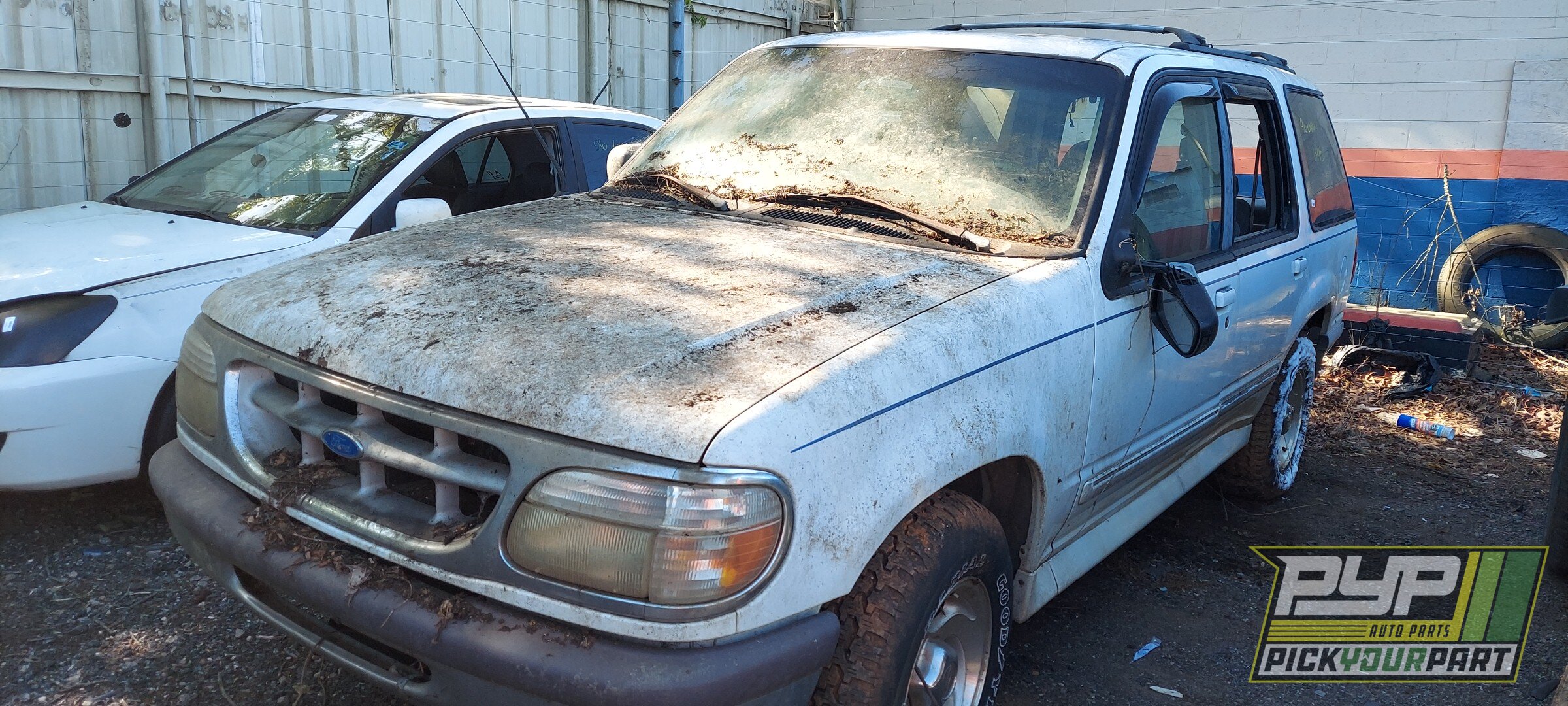 Photo of 1996 Ford Explorer