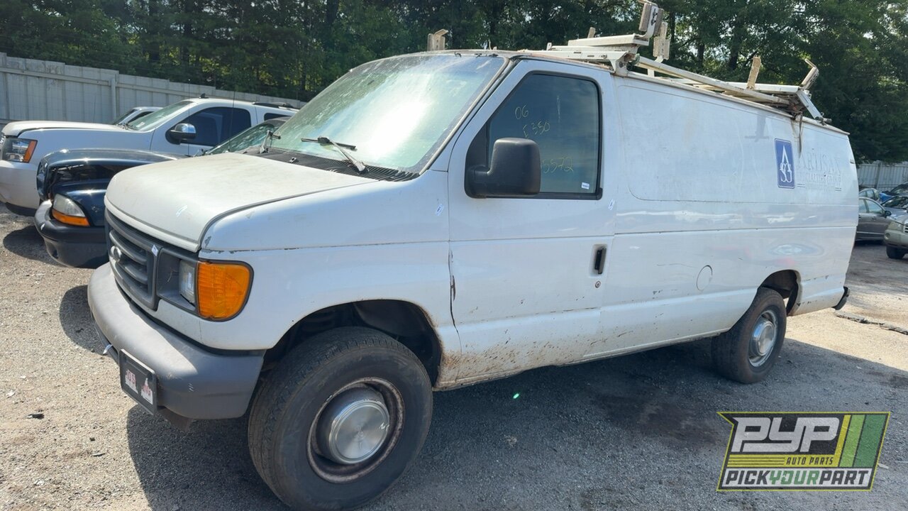 Photo of 2006 Ford E-350 Super Duty