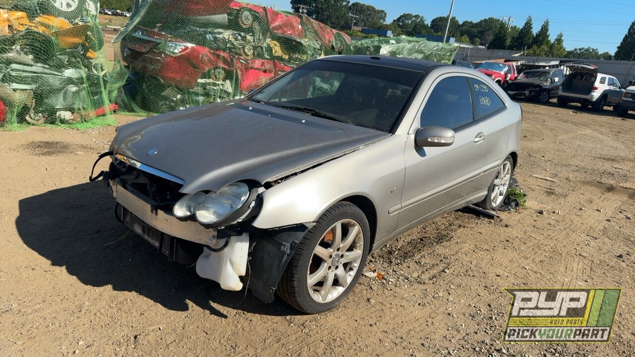 Photo of 2003 Mercedes-Benz C230