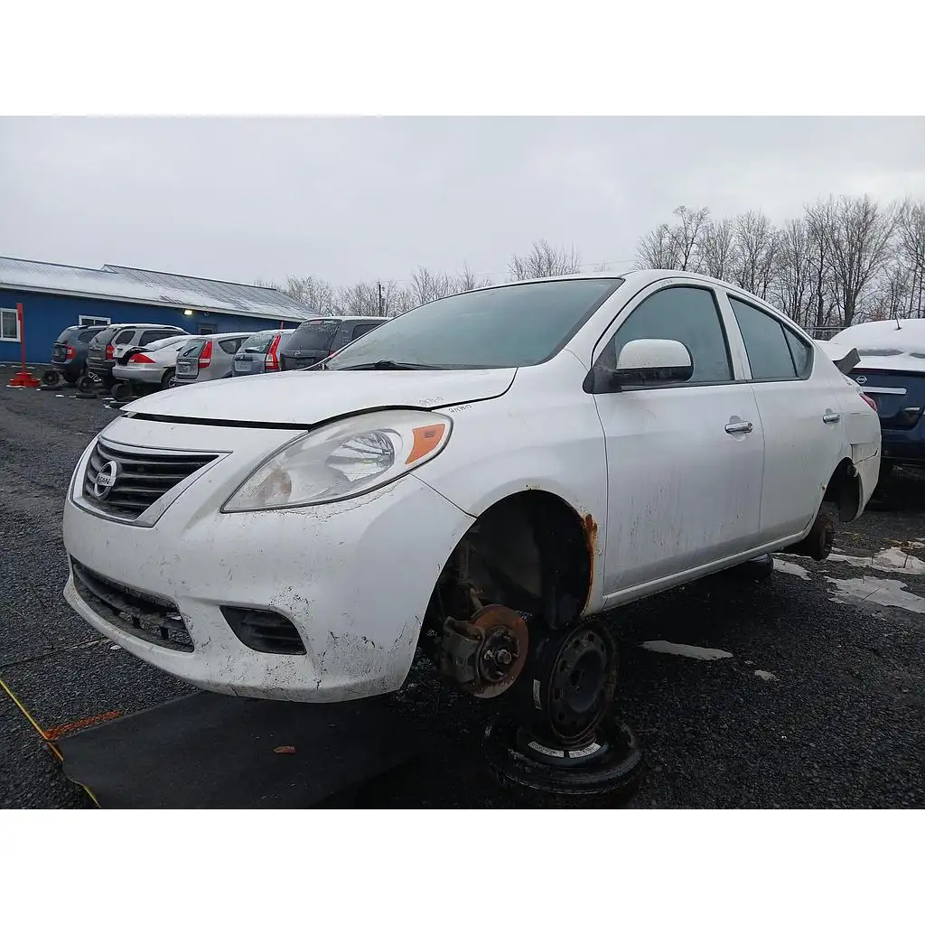 Photo of 2012 Nissan Versa