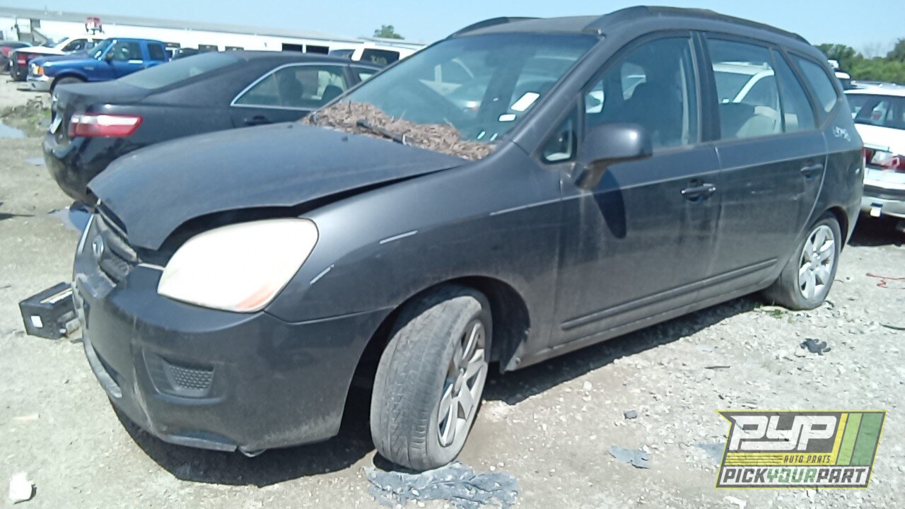 Photo of 2008 Kia Rondo